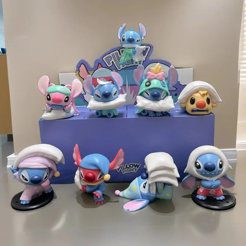 

Shi Dizai Blind Box Tide Play Doll Слепая коробка Подушка War Cute Shi Diqi вокруг украшений ручной работы Модель игрушки.