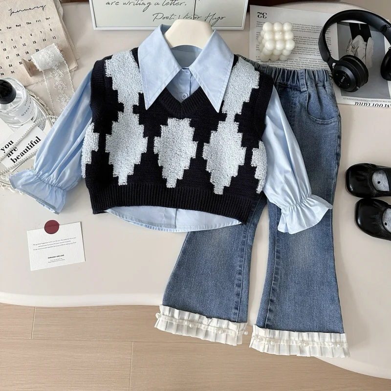 

Girls' Outfit Set Autumn New Plaid Knit Vest Shirt and Jeans Wholesale