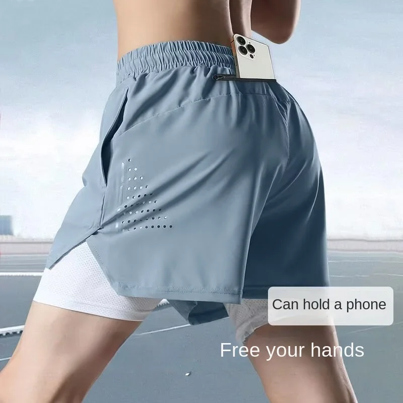 Sports shorts for men's running, suitable for holding mobile phones. Summer track and field marathon lining, three part shorts,