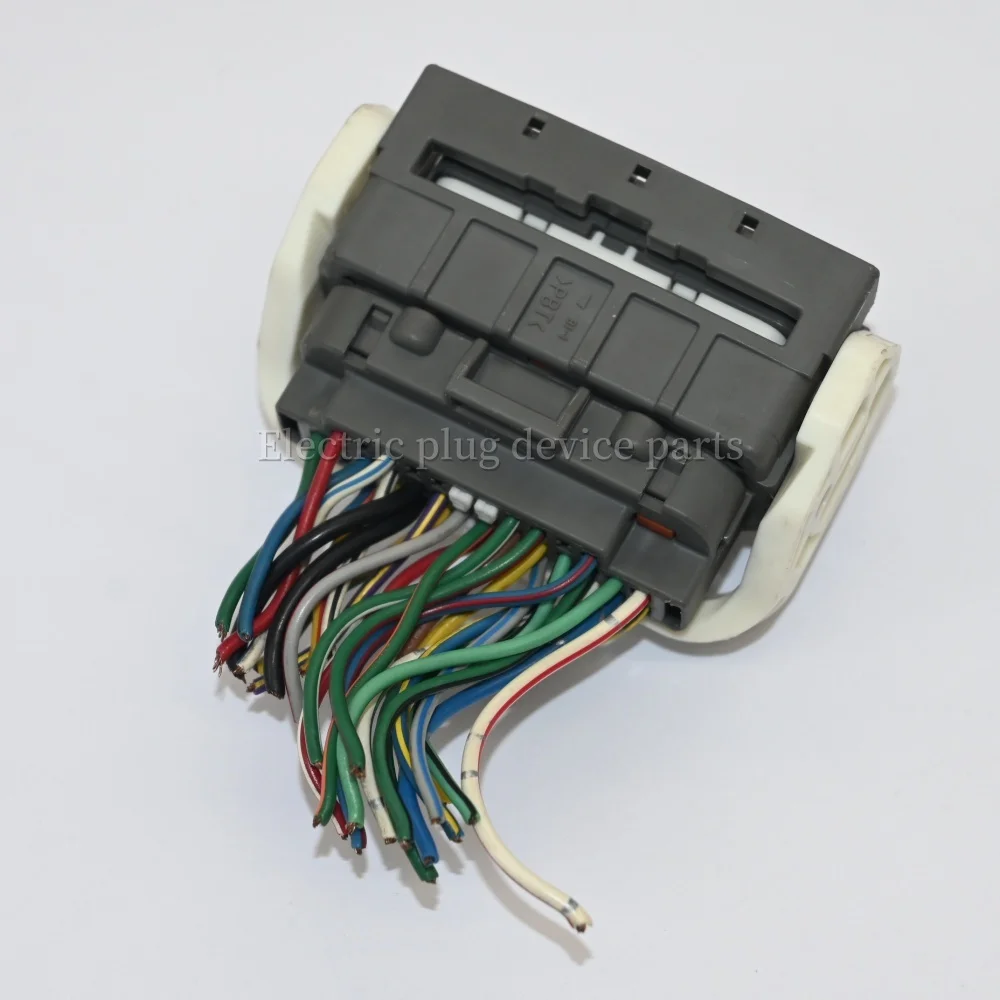 Original Transmission Control Module TCM TCU Connector Plug for Mazda