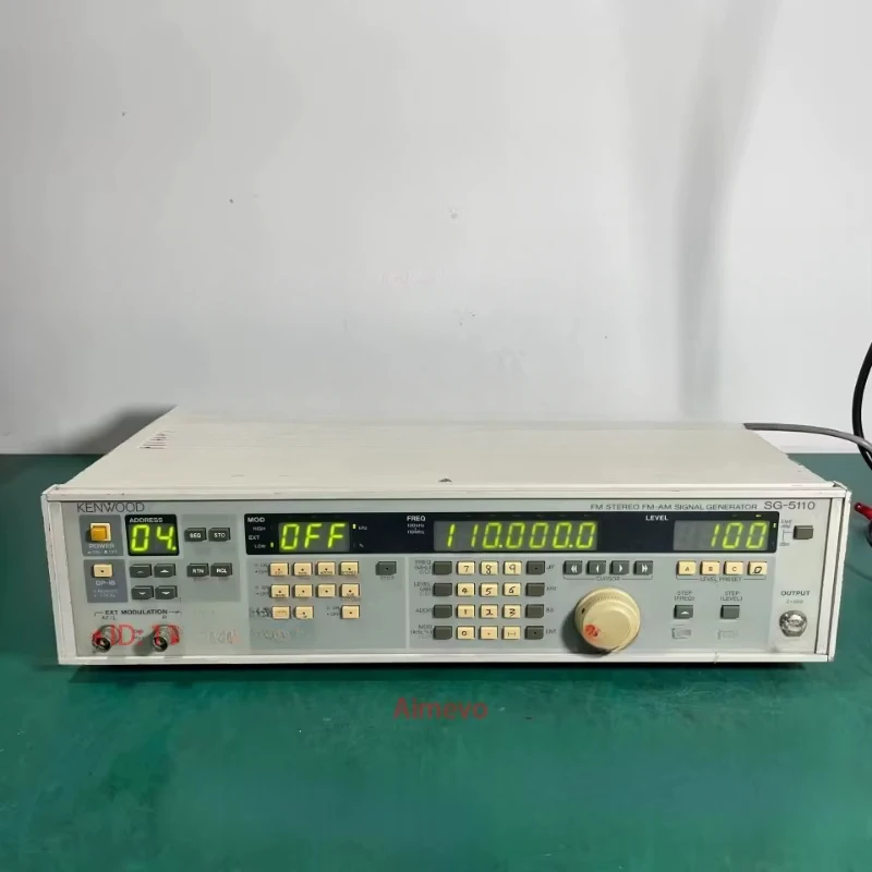 Kenwod SG-5110 FM Estéreo / Gerador de Sinal FM-AM 100KHz-110MHz