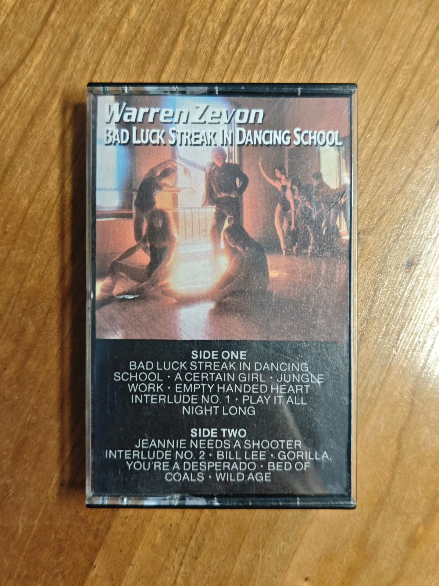 

Музыкальная лента Pop Warren Zevon Bad Luck Streak in Dancing School Album A Определенная девушка Кассеты Косплей Walkman Car Soundtracks Box