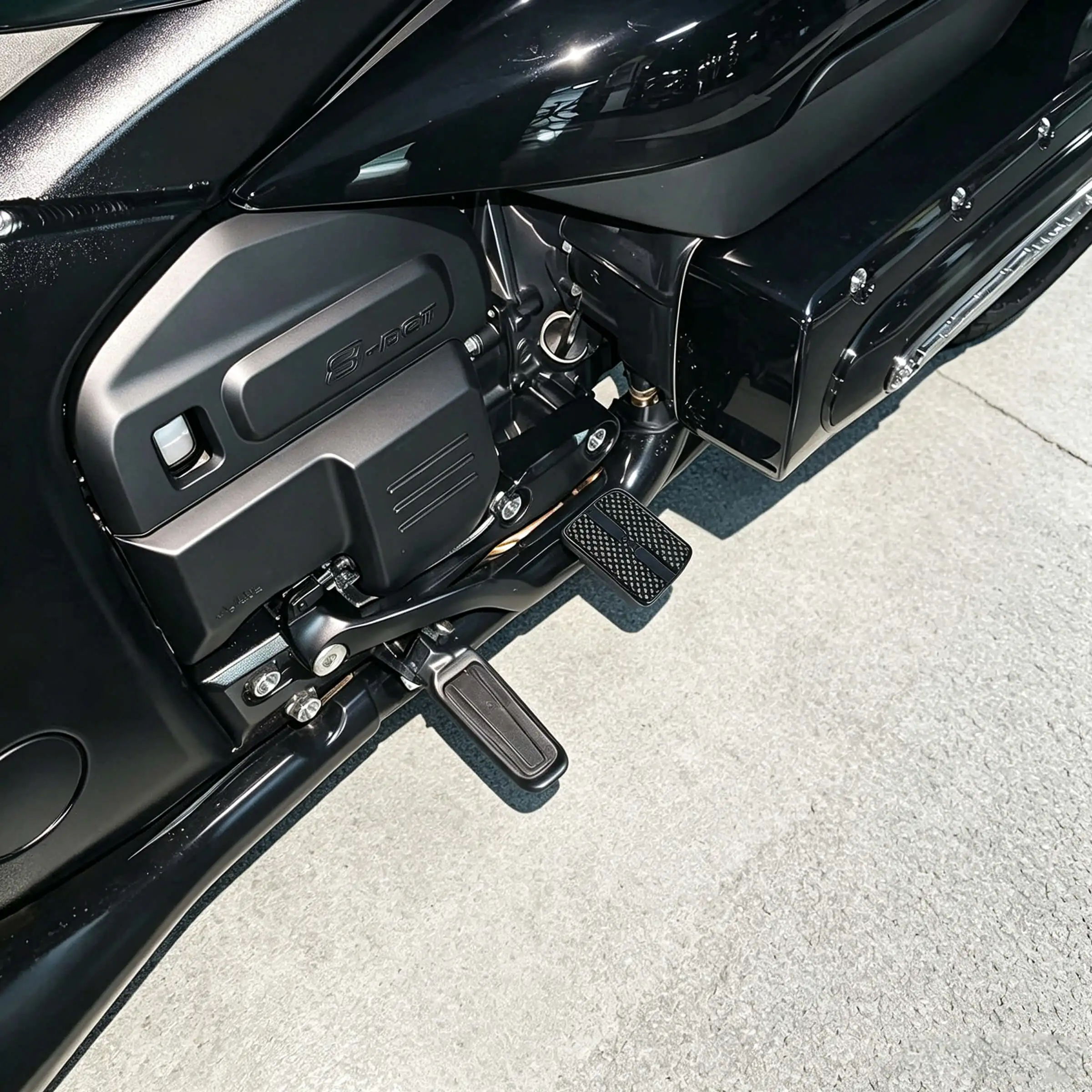 CNC Aluminum Brake Pedal Enlarger For Great Wall Soul S2000 S2000CL 2024+ Rear Brake Foot Peg Extender Anti-slip Black Silverr