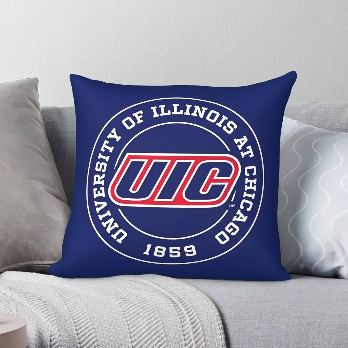 University Of Illinois Chicago Pillowcase Polyester Linen Velvet Pattern Zip Decor Pillow Case Home Cushion Cover