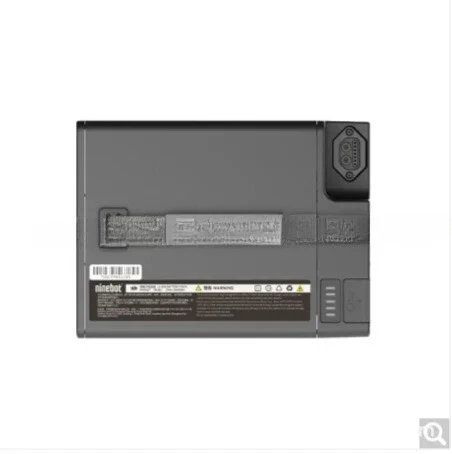 Electric motorcycle accessories e125 Zengcheng battery includes a full set of accessories such as parallel wiring e200 battery