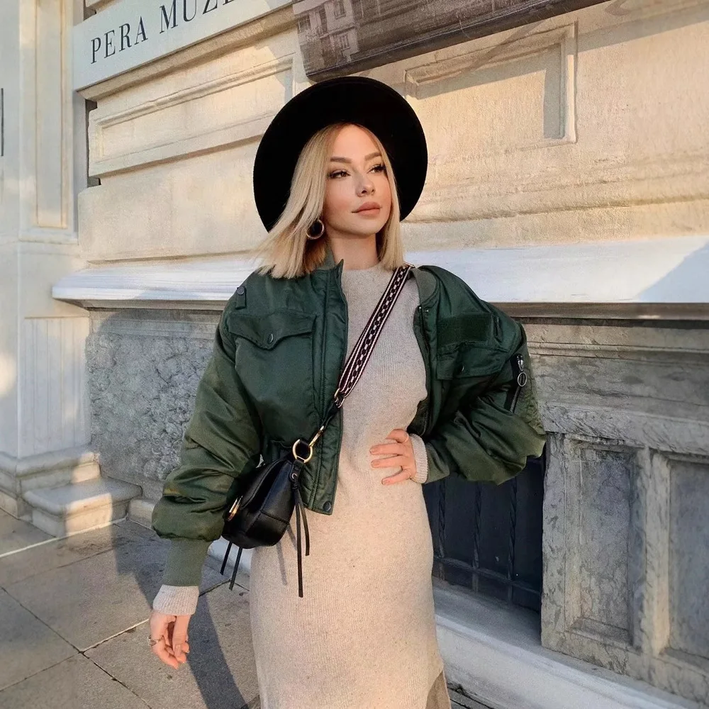 

Зеленая короткая куртка-бомбер в американском стиле милитари, осень-зима, популярный женский хлопковый топ в европейском стиле