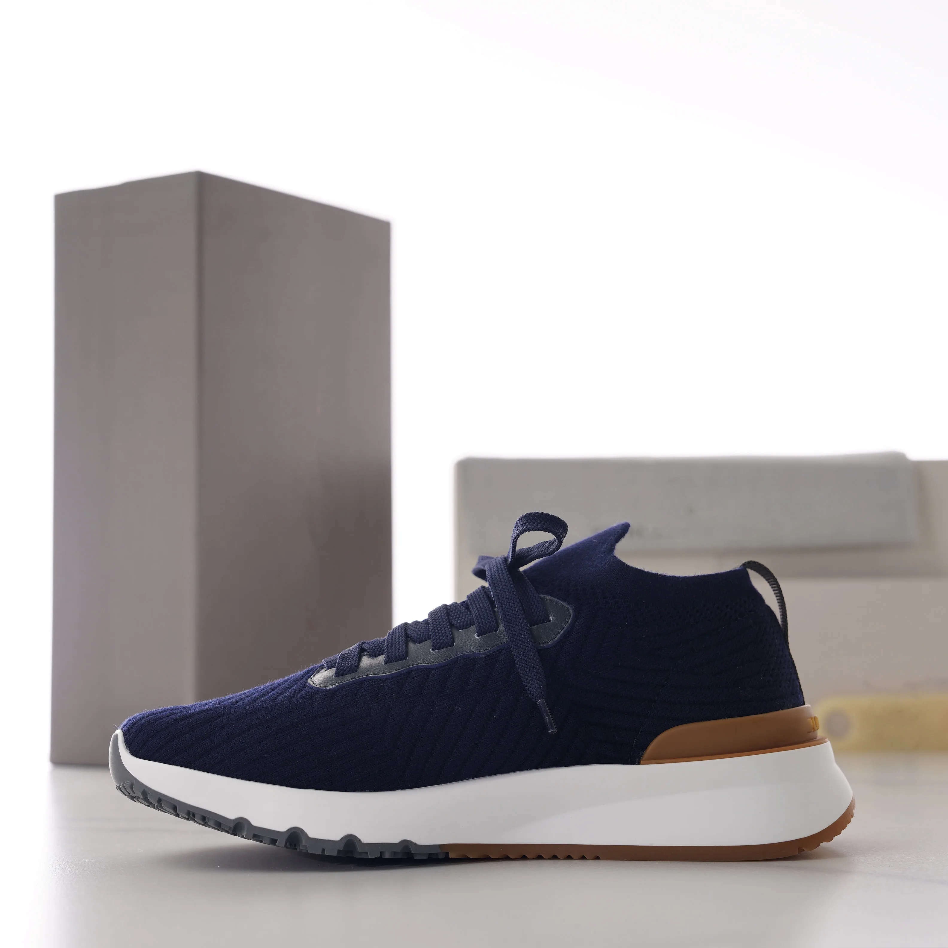 2026 Spring Summer Men Fashion Knit Sneakers Lightweight Breathable Daily Casual Sports Running Shoes_vogvips.com