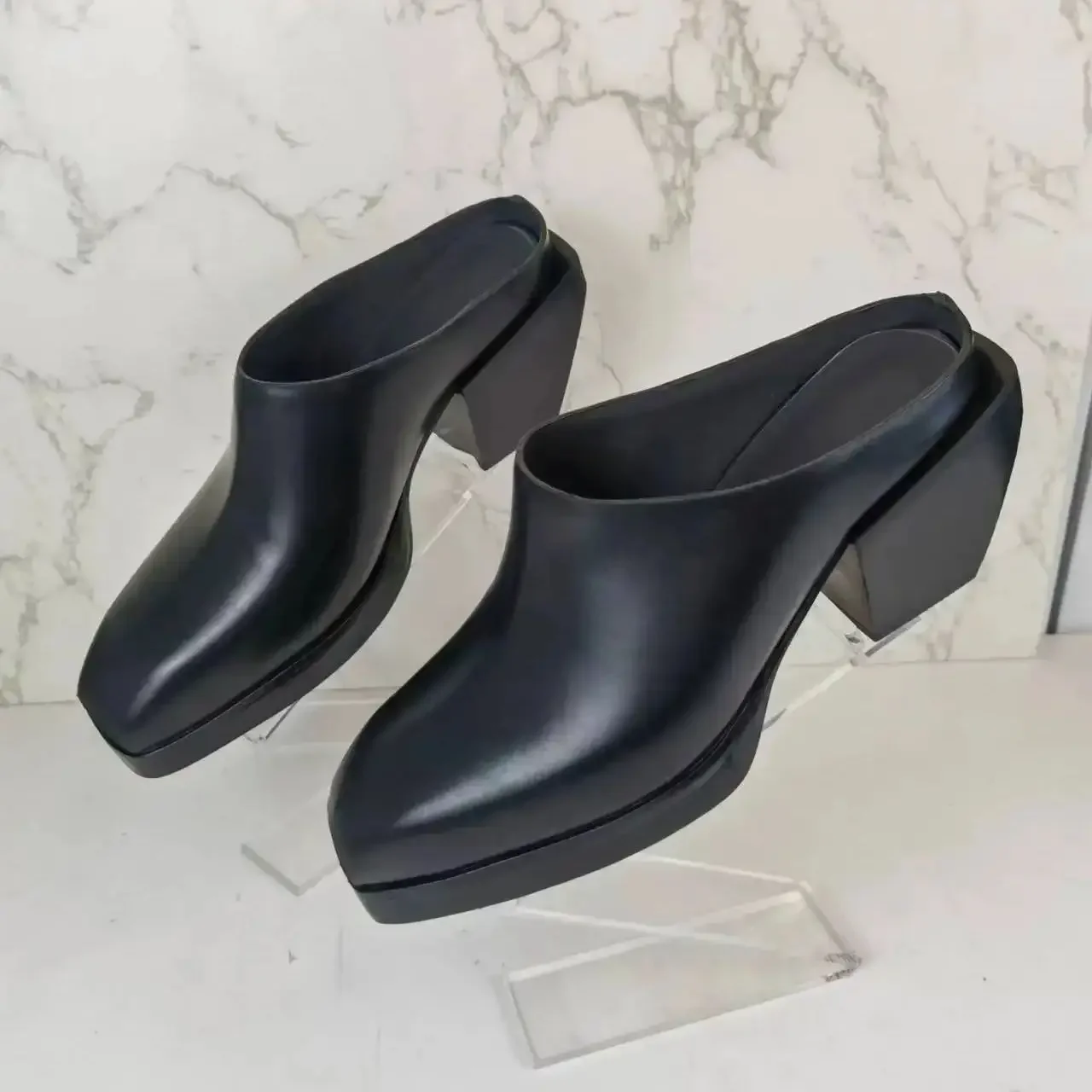Mules Black Leather Men's Slippers Square Closed-Toe Slip On Slingback Sandals Male Chunky Mid Heels Leisure Casual Shoes Summer