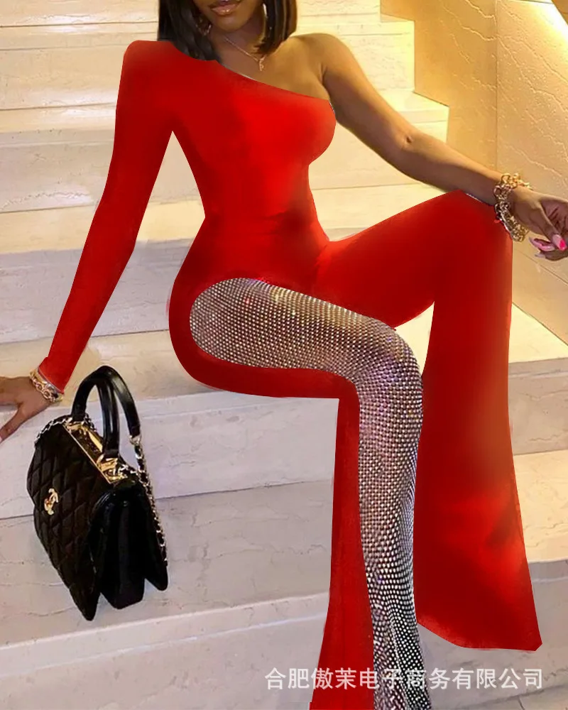 

2026 new women's sexy and fashionable bright diamond splicing single shoulder sleeve slim fit jumpsuit