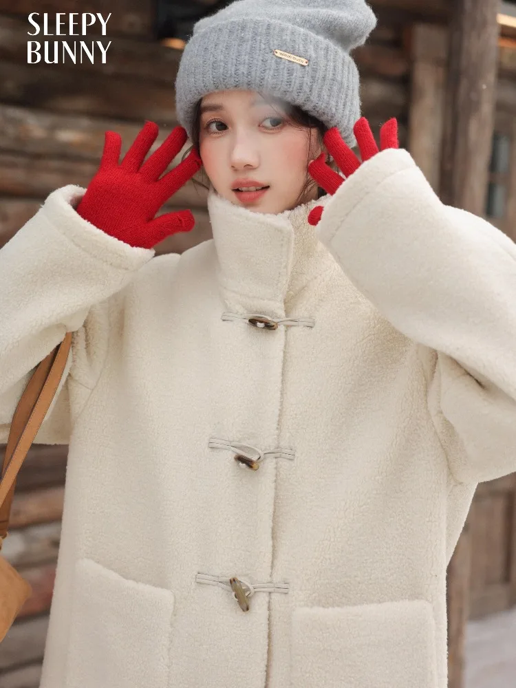

Vintage Wool-like Duffle Coat Women Winter Long Horn Button Overcoat Loose Fit College Style Warm Woolen Outerwear Lapel Design