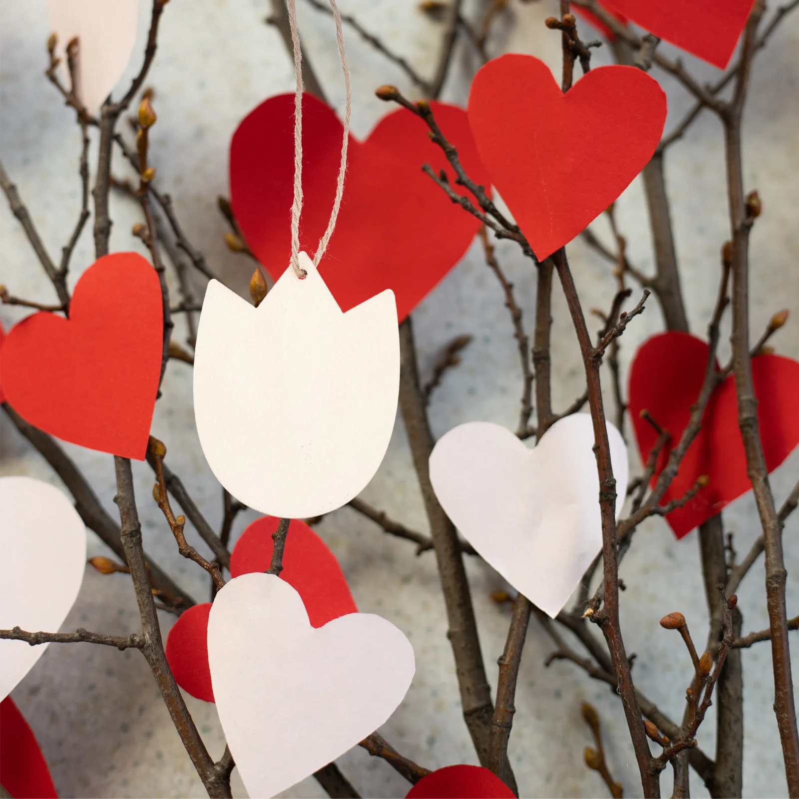 

20pcs Tulip Wooden Chips Unfinished Natural Wood Slices For Diy Crafts Painting Blank Wood Pieces Diy Supplies Party