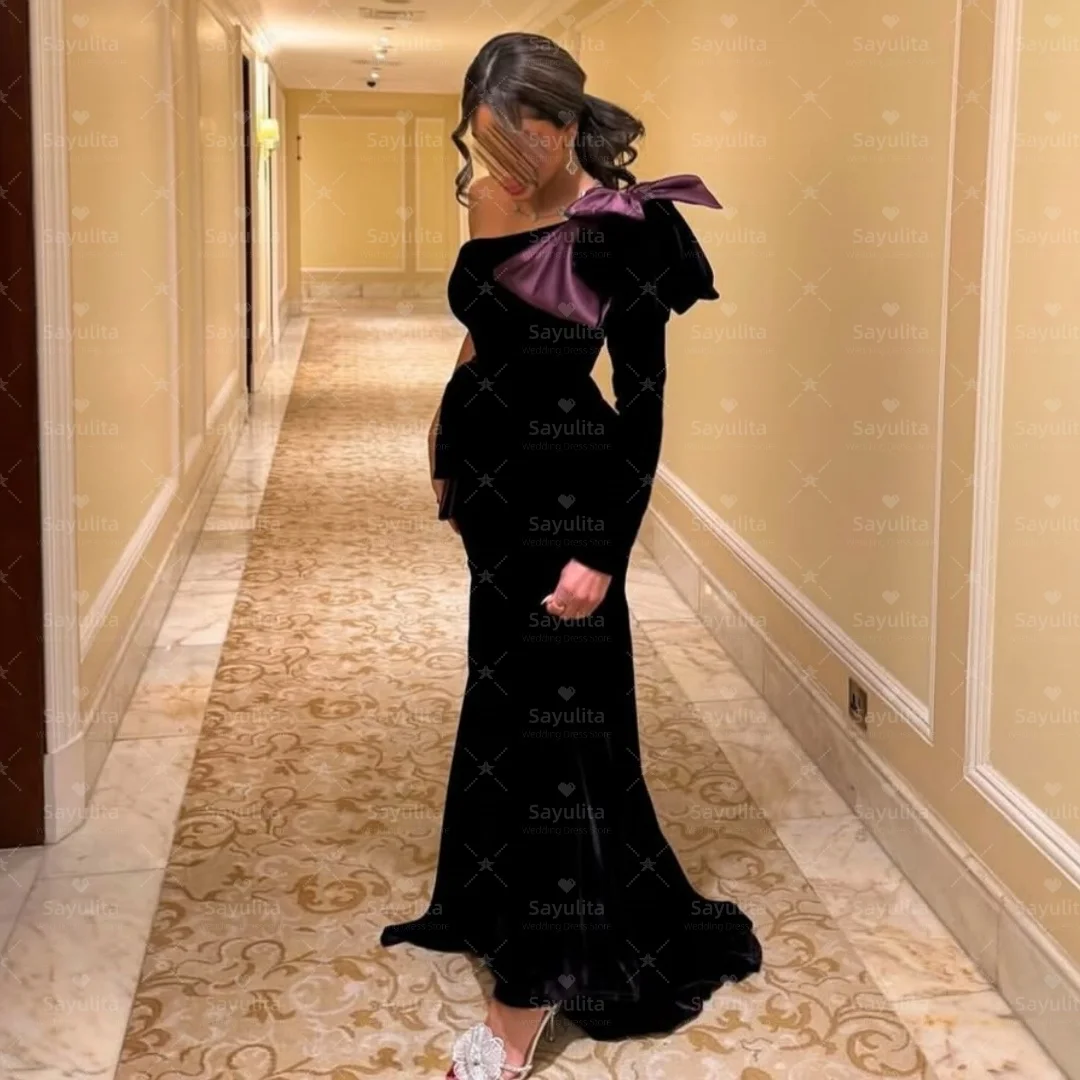 Sayulita ベロア サイドスリット プロムドレス リボン付き ワンショルダー 長袖 イブニングドレス サウジパーティードレス カスタマイズ