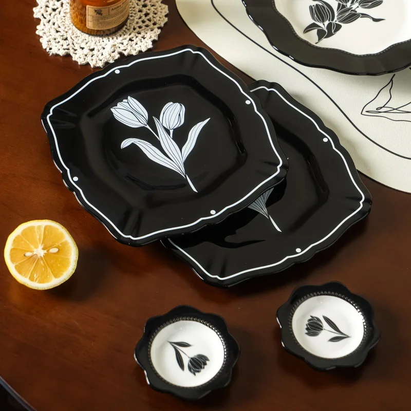 Stoviglie, ciotole e piatti, set per la casa, ciotole di alto valore, penali per la casa, regali di nozze, tulipani, combinazione di stoviglie