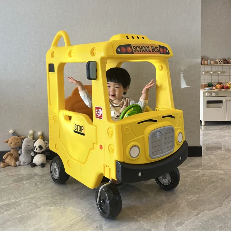 

Children's Bus Four-Wheel Small RV Trolley School Bus Princess Car Can Sit People