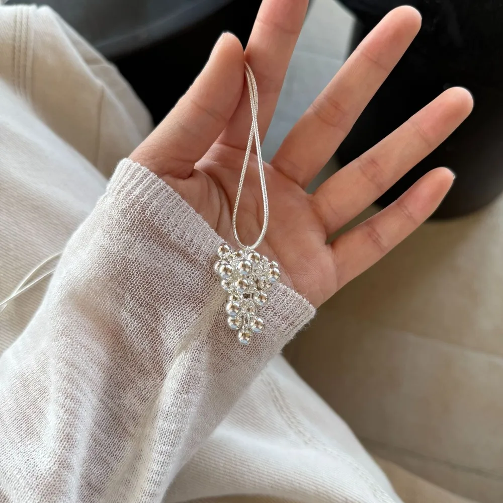 

Trendy Jewelry Grape Cluster Necklace Vintage Silver Grapes Pendant Necklace Fashion Creative Pearl Grape Sweater Chain Summer