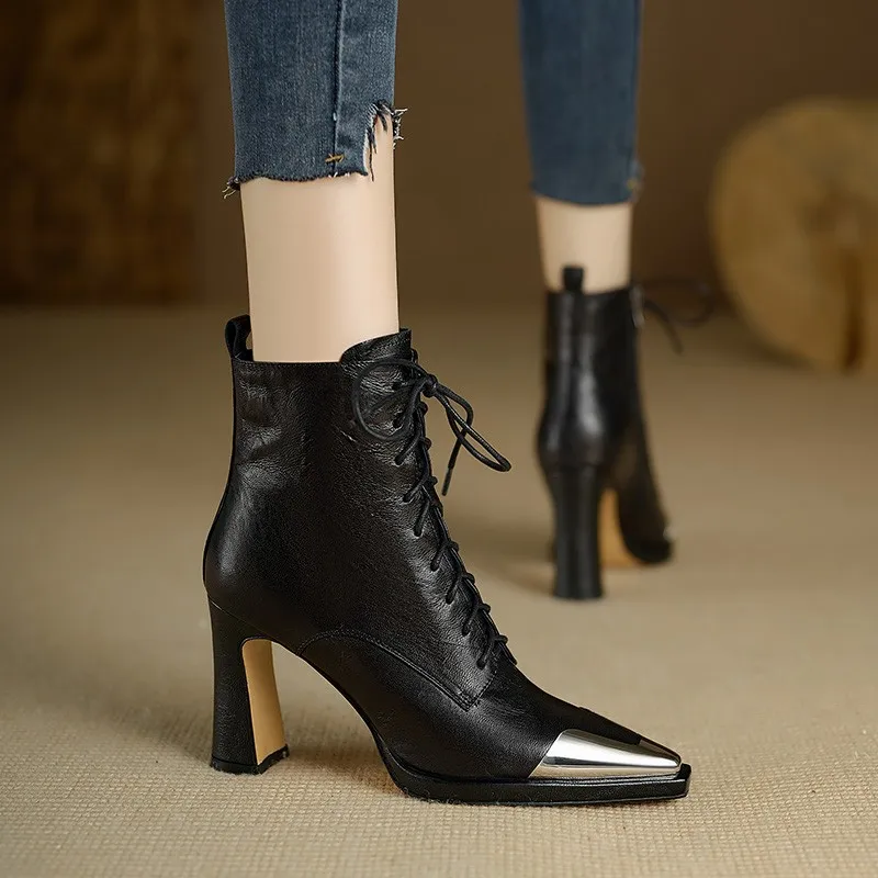 2024 Jesienne buty damskie Square Toe High Heel Women Leather Shoes Women Suede Ankle Boots Winter Solid Elegant Modern Boots