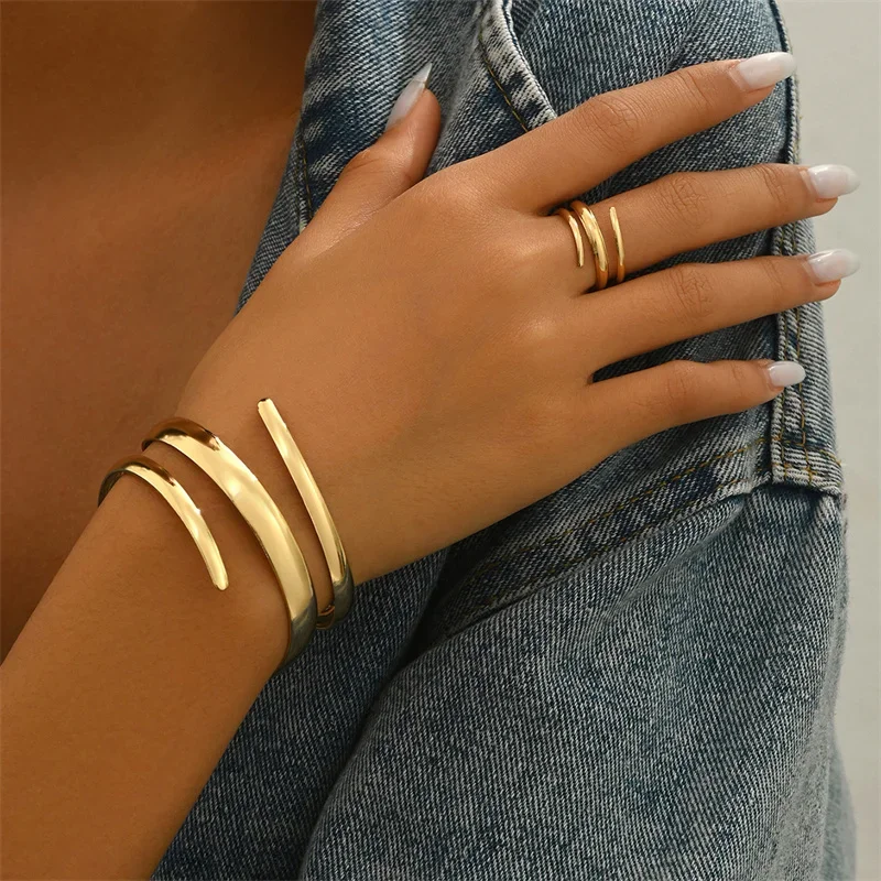 2 Pcs Vintage Bohemian Geometric Lines Stacked Bangle Rings Jewelry Set Women's Personalized Simple Gold Color Open Bangle Rings