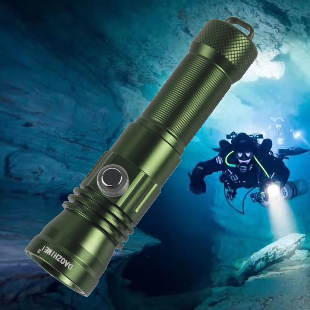 Professional Scuba diving light Underwater 251Meter Depth Dive torch 5000LM Super bright 21700 Rechargeable adventure flashlight