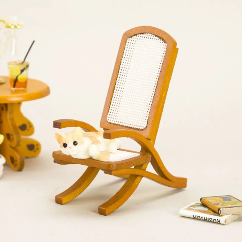 

Realistic Mini Rocking Chair Vivid Wood Swing Rocking Chair Model Retro Miniature Dollhouse Rocking Chair Dollhouse