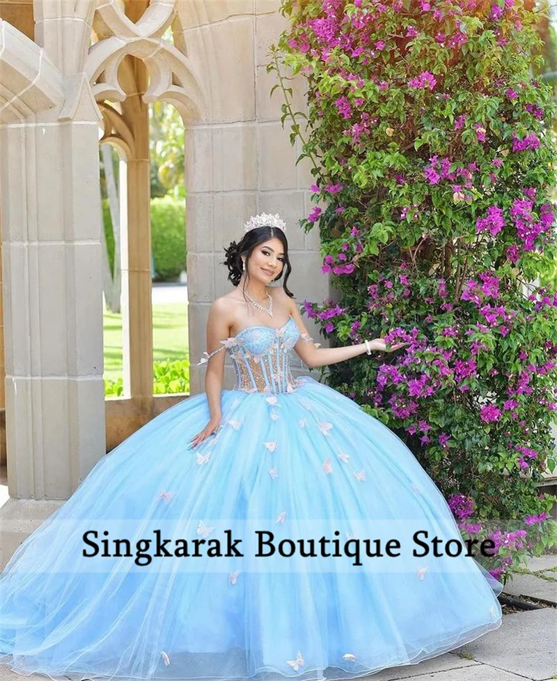 Gaun putri biru langit Quinceanera manik-manik applique kupu-kupu gaun ulang tahun kristal manis 16 gaun disesuaikan