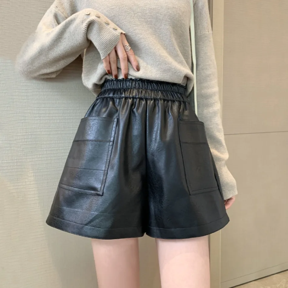 Herbst-Winter Koreanische Lose High-Street Schwarze Sexy Damen-Shorts mit Hoher Taille, Schnürung und Weitem Bein aus Leder – Detail 6