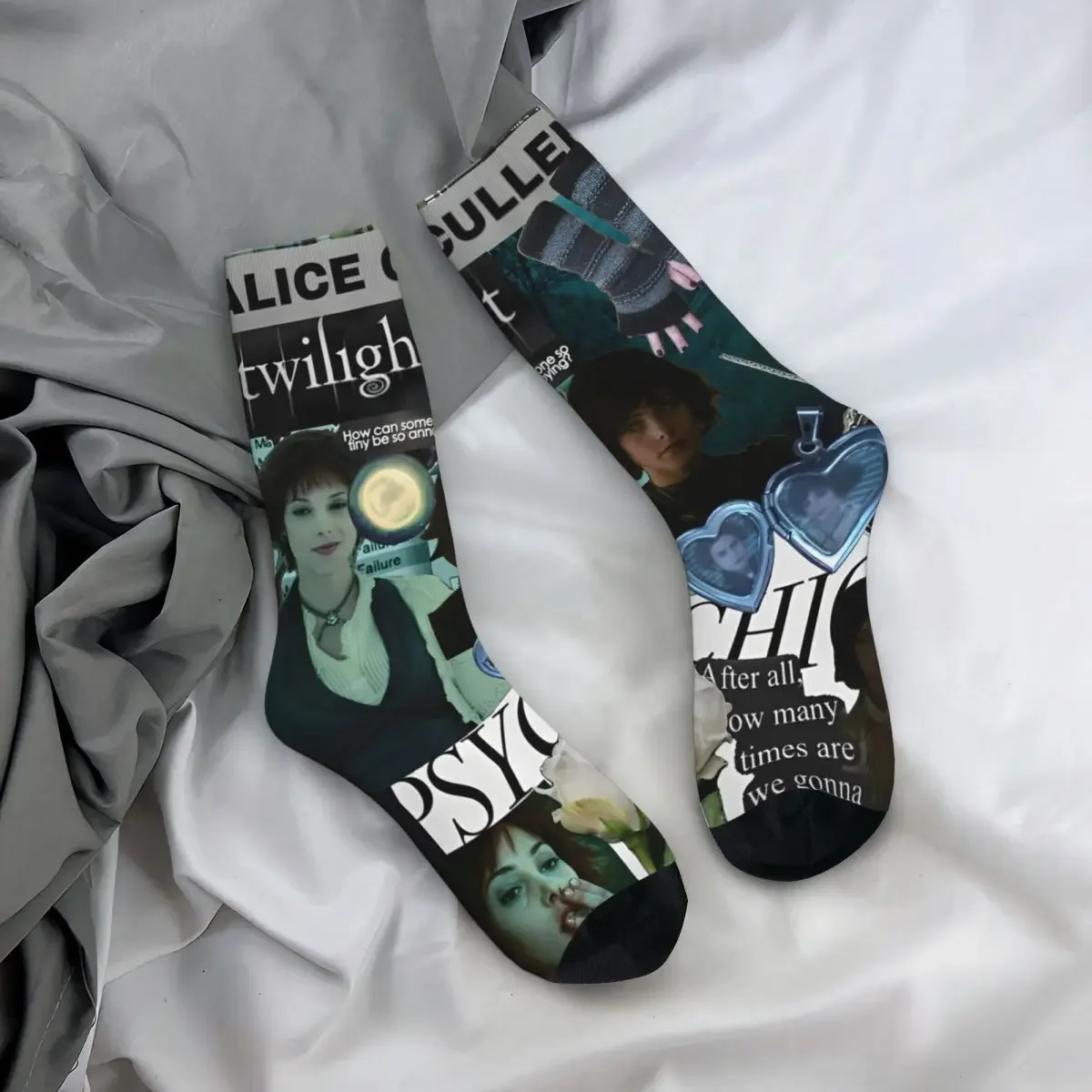 

Alice Cullen Socks Winter Stockings Trendy Men Quality Socks Printed Skateboard Non Slip Socks