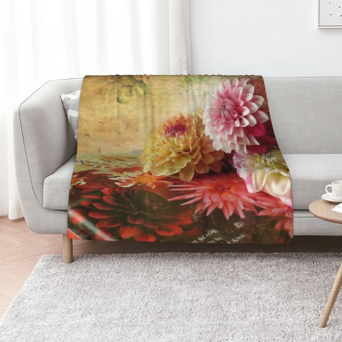 

Dahlia Magic Throw Blanket Giant Sofa Personalized Gift Winter beds Decorative Sofas Blankets