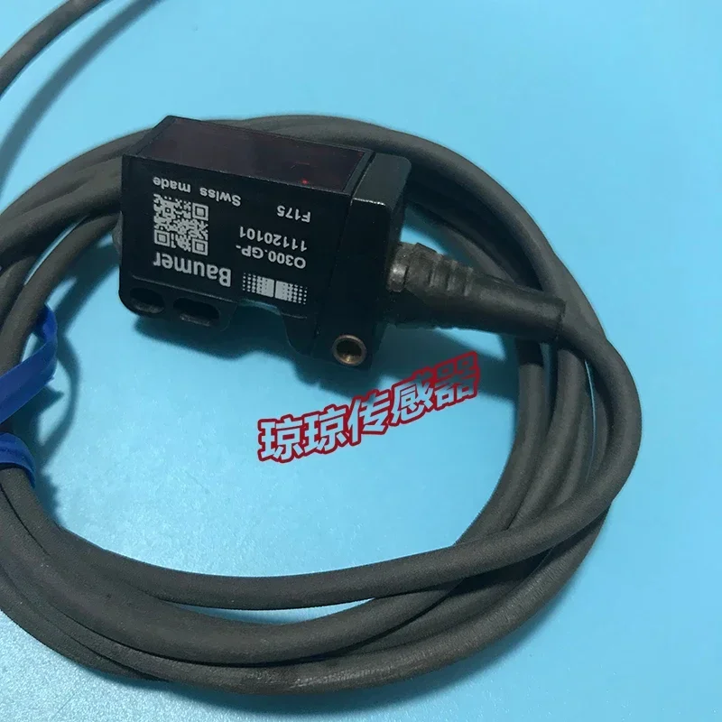 Baumer O300.GP-11120101 O300.GR-11110414 Photoelectric Switch Sensor