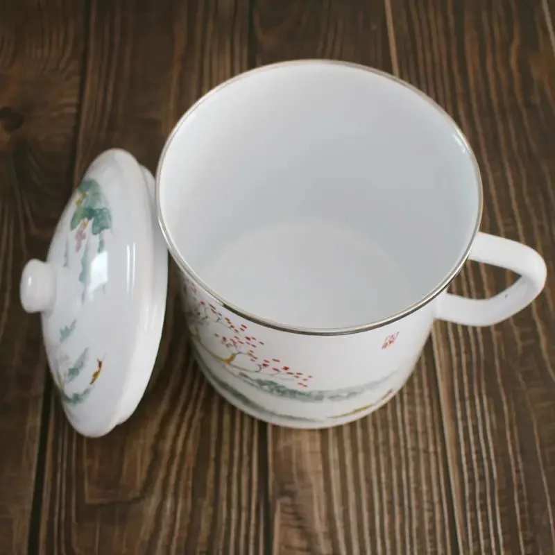 Enamel Mug With Lid…