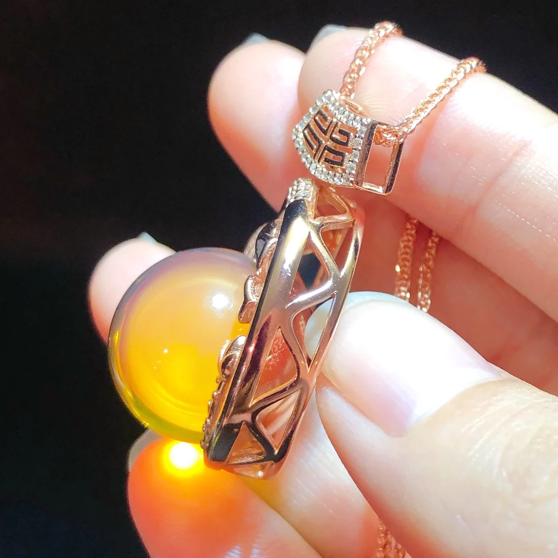 Genuine Sterling Silver Pendant with Natural Mexican Blue Amber 17mm Flower Leaf Design New Chinese Style Jewelry