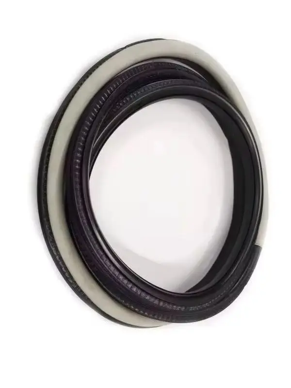 

Grey Rubber Seal for Rear Right Door Frame – Compatible with VW Golf MK4
