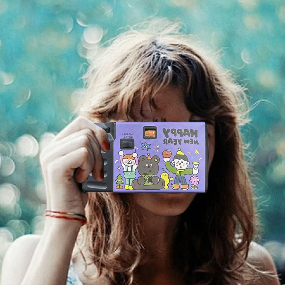 35mm Disposable Film Camera with Built-in Flash