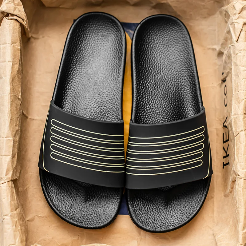 Men's Summer New Casual Slippers PVC Soft Sole Quick-Dry Breathable Indoor Sandals Men's Flip-Flops 2026 Best-Selling Model