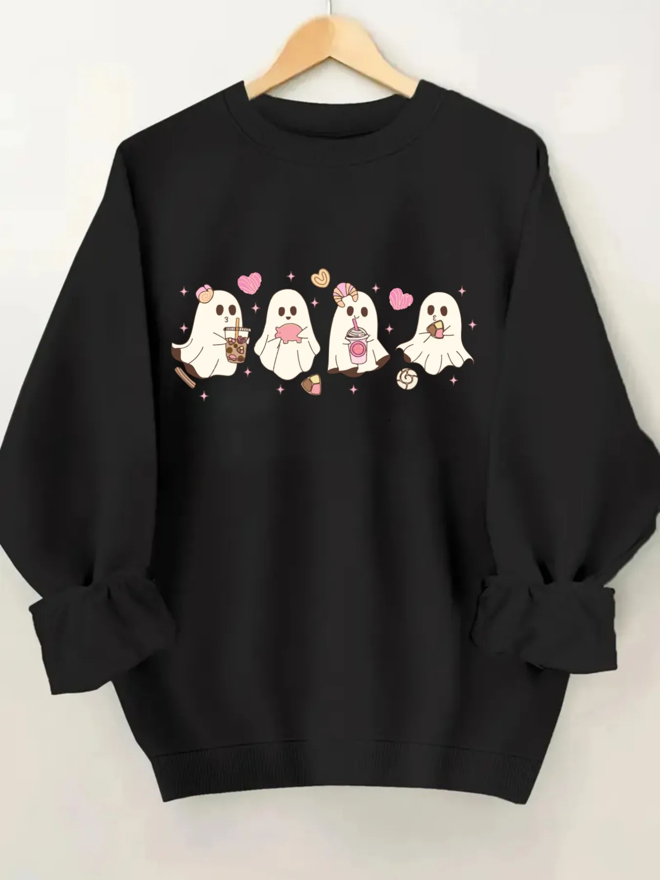 Women's Crew Neck Pullover Sweatshirt Cute Ghost Pattern Design, Soft Casual Long Sleeve, Daily Casual Top Outfit, Winter Women's Clothing, Halloween Costume Outfit