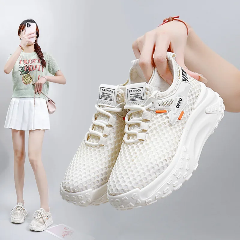 

2025 Best-selling New Korean Version of Breathable Flying Weaver Shoes Fashion Student Running Shoes Casual Shoes Sneakers Women