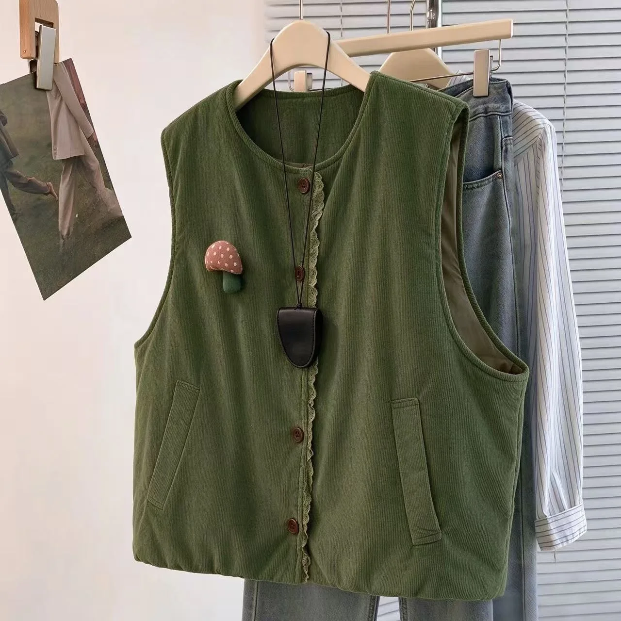 Corduroy Thin Vest Outerwear Autumn Winter Vintage Warm Sleeveless Loose Short Top Casual Style Women's Fashion Daily Wear