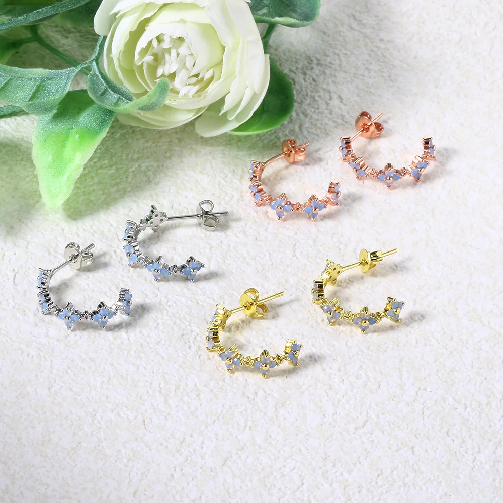 Opal Stone Clover Hoop Earrings For Women Aesthetic Ins Fashion C Shaped Gold Color Ear Rings Accessories Jewelry Gifts KAE077