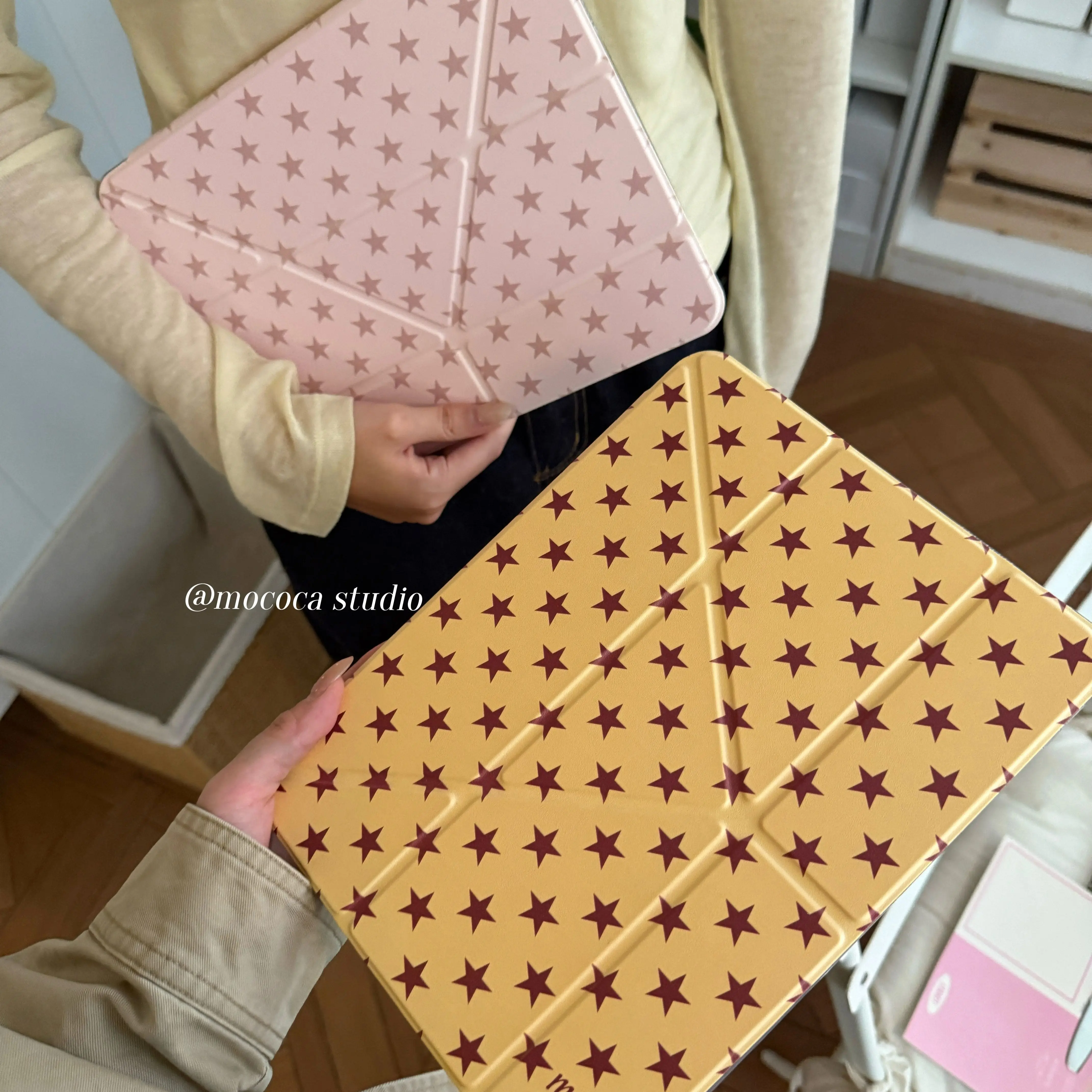 

Korean Star Simple Sweet Girl Hear Y2K Cover For iPad Pro 13 11th M5 M4 12.9 A16 10 8 7 9th 10th Air 11 M2 M3 Mini Tablet Case