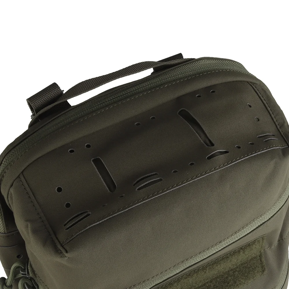 

Большой рюкзак для оказания первой помощи с двойной молнией, многослойным хранением и липучками для использования на природе и в походах