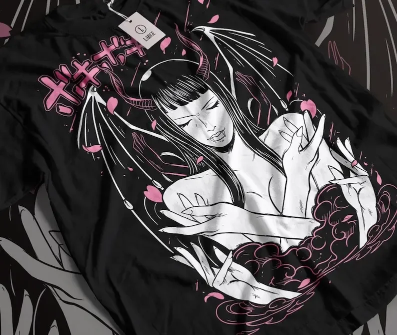 

Unisex Horror Manga Creepy Girl T-Shirt