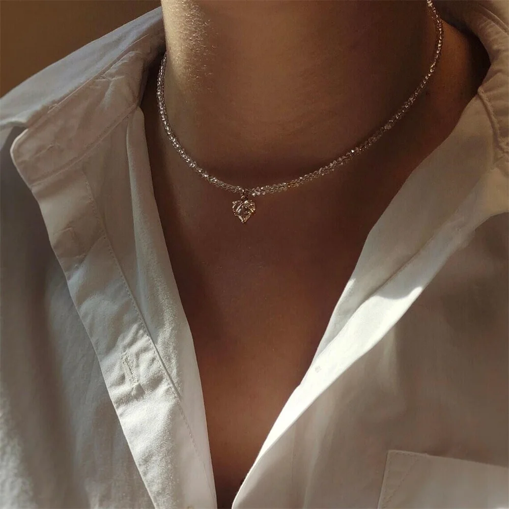 Moda w stylu Vintage seksowna cyrkonia wisiorek w kształcie serca naszyjnik dla kobiet kobieta Boho geometryczna barokowa przezroczysta kryształowa biżuteria z łańcuszkiem