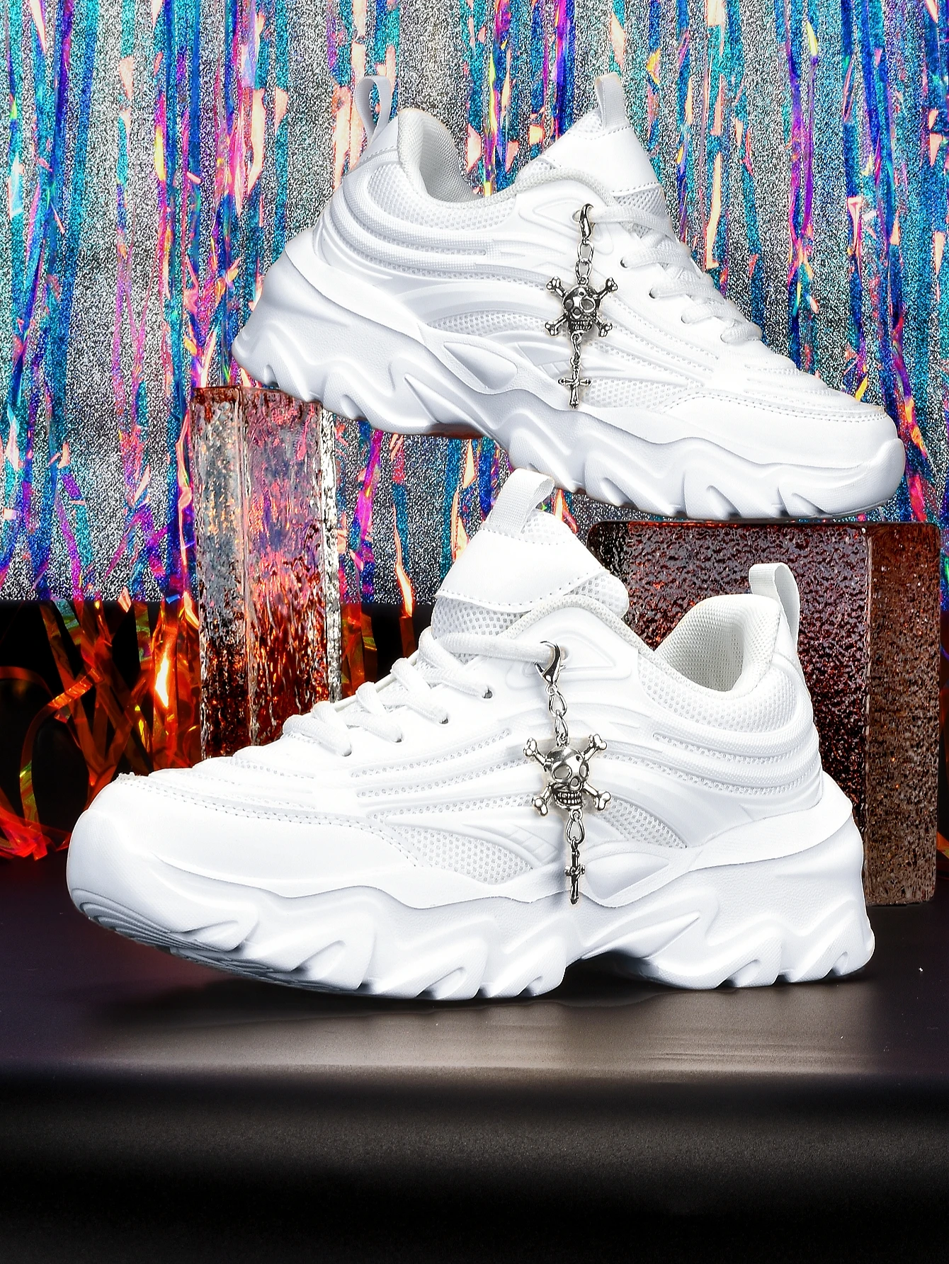 Women's Thick-Soled 5cm Height-Increasing Dad Shoes with Silver Skull and Cross Metal Decorations, Breathable Mesh, Eva Irregular Sole, Black Casual Sneakers, Y2K Fashion for Enthusiasts, Daily Commute, Unique Design, Student-Friendly, Versatile, Soft Sole, Non-Slip, Lightweight, Comfortable Sports Shoes for Women