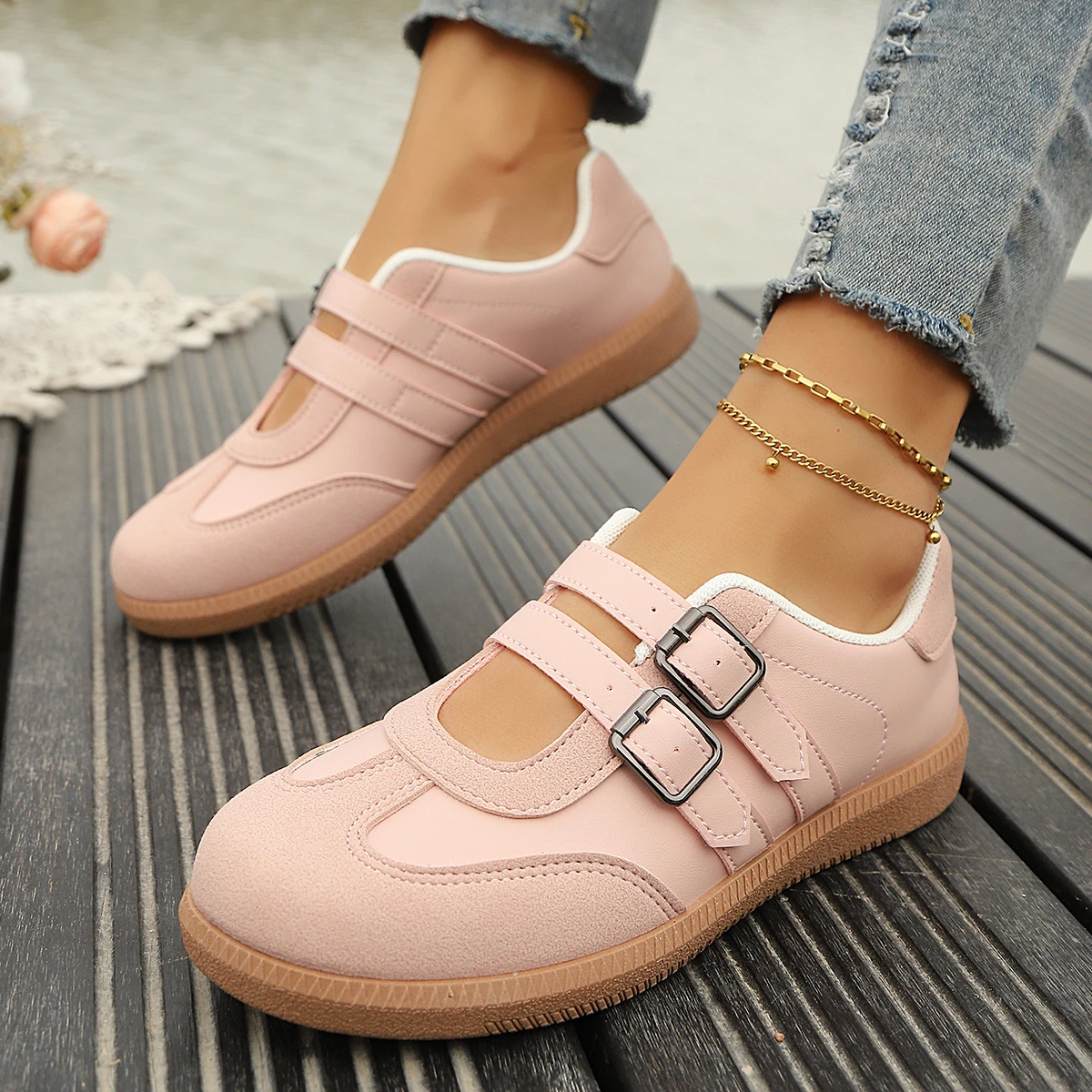 Chaussures de course élégantes à tête ronde pour femmes, chaussures de sport et de loisirs, à la mode, confortables, nouvelle collection printemps et automne