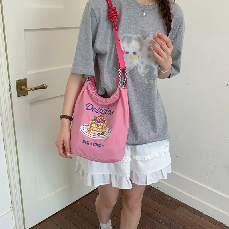 New embroidered shopping bag handbag shopping bag portable shoulder bag light environmental protection bag shoulder bag girl