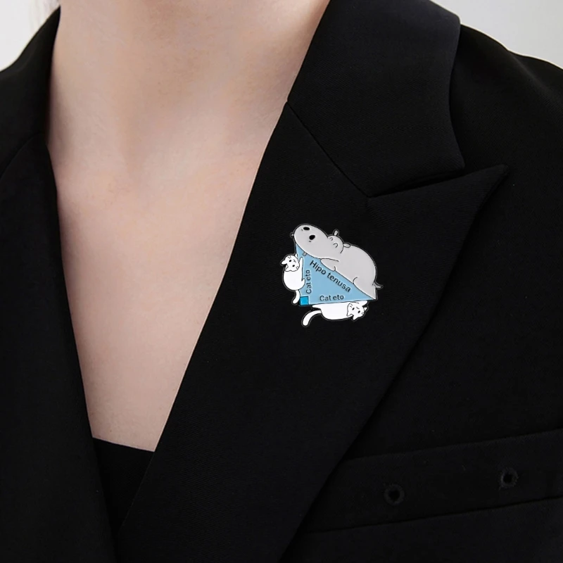  Lovely Stacking Hippo And Cats Brooch Fun Cartoon Animal Designs Alloy Pin For Jackets Bags Hats Accessories