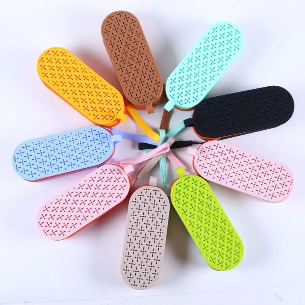 

Silicagel Swimming Goggles Storage Box Drain Hole Hollow Myopia Glasses Case Portable Breathable Zipper Eyeglasses Bag Unisex