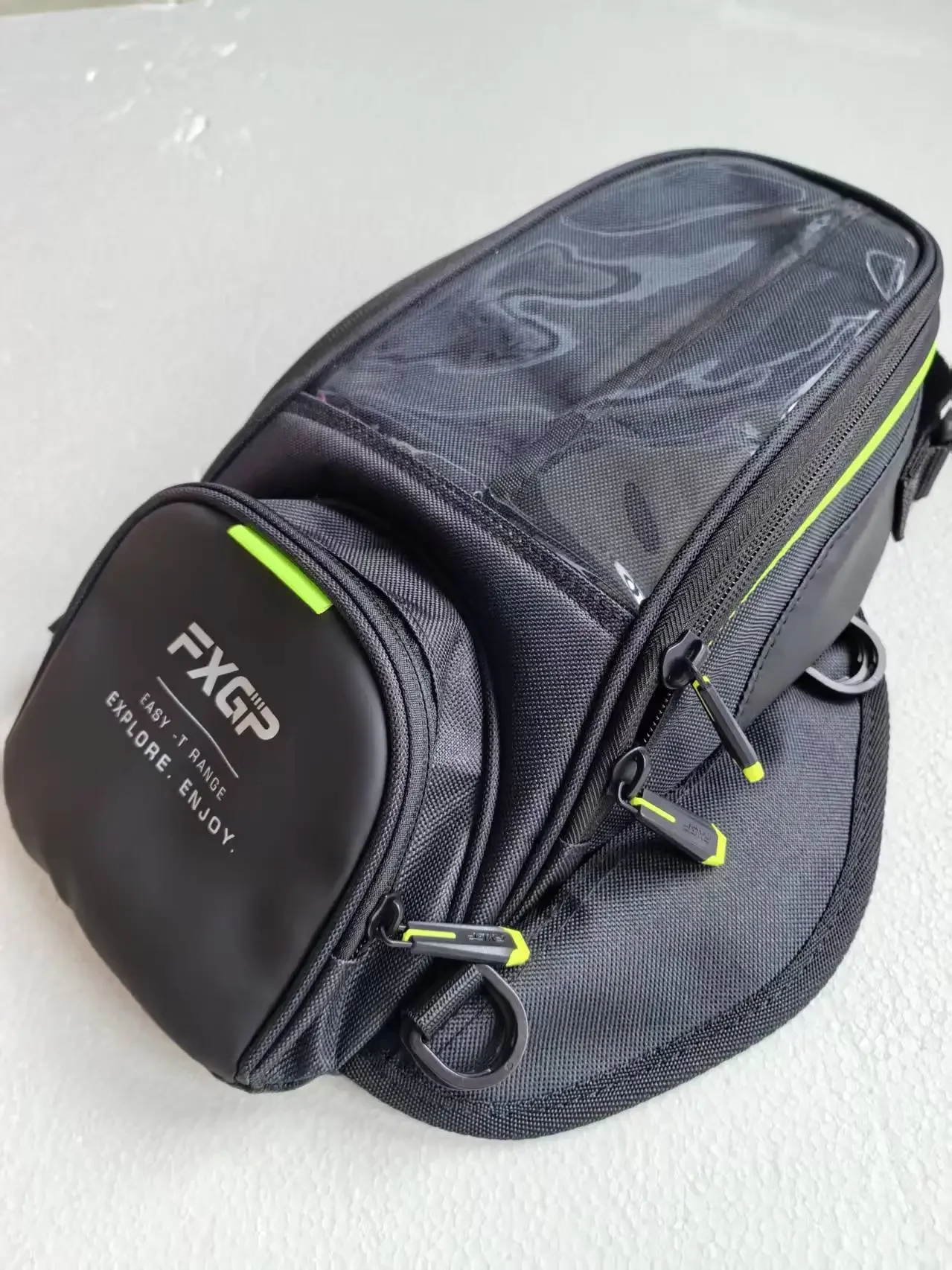 

Waterproof Magnetic Motorcycle oil Fuel Tank Bag Navigation Universal Motorbike Riding Cycling Tool Backpack Fuel Tank Bag