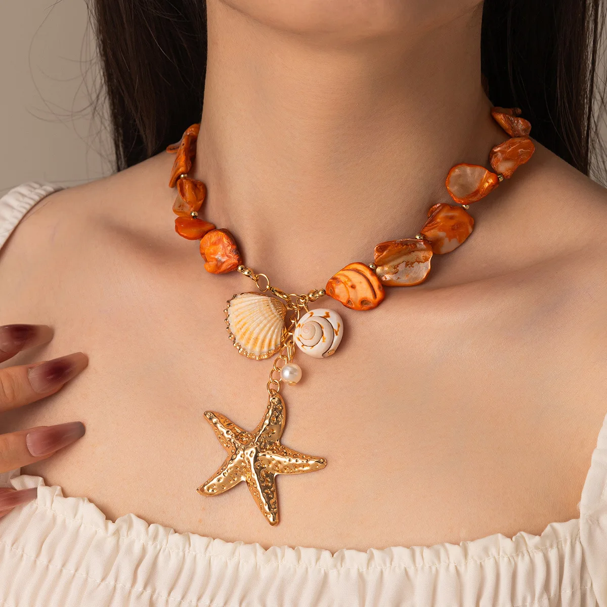 

Personality Starfish Seahorses Pendant Necklace for Women Trendy Shell Beaded Chain Necklace Ocean Series Vacation Beach Jewelry
