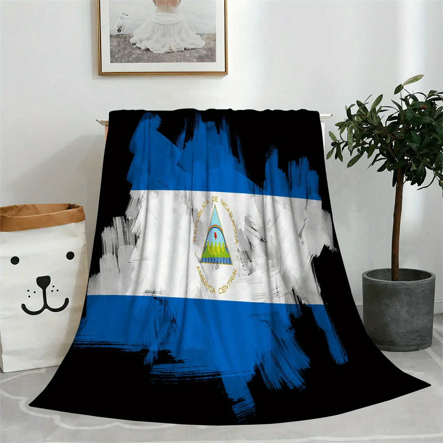 Nicaraguan Flag Flannel Blanket - Soft Lightweight Throw Home, Comfortable Bed or Sofa Trim, Blue and White Design with Insignia