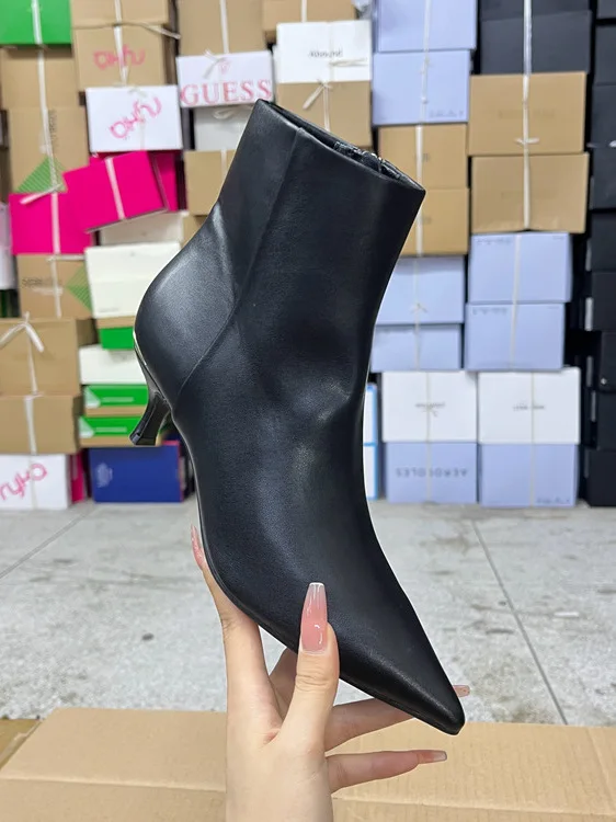 

Новые модные женские ботильоны на высоком каблуке с заостренным носком, однотонные, с боковой молнией, тонкие, элегантные, трендовые
